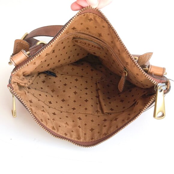 Fossil Explorer Leather Crossbody Bag - Picture 10 of 15